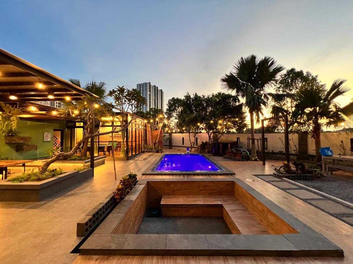 The Uniique Haus - Johor 1St Staycation Water Dining Experience Τζόχορ Μπάχρου Εξωτερικό φωτογραφία